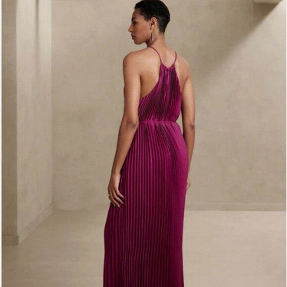 NWT!! Banana Republic Halter Pleated Maxi Dress- XS Oyster Pearl Color - Picture 3 of 11